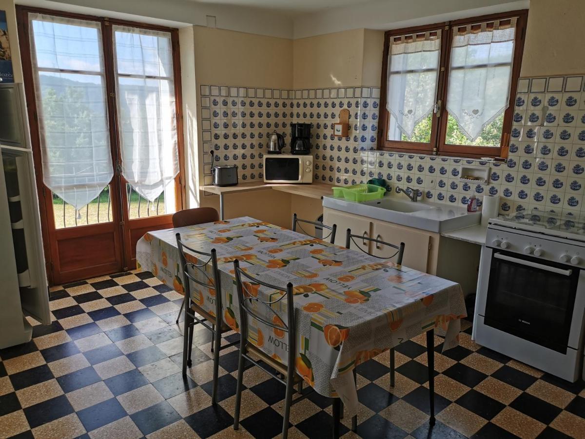 Gite CLEVACANCES Laval-du-Tarn Extérieur photo